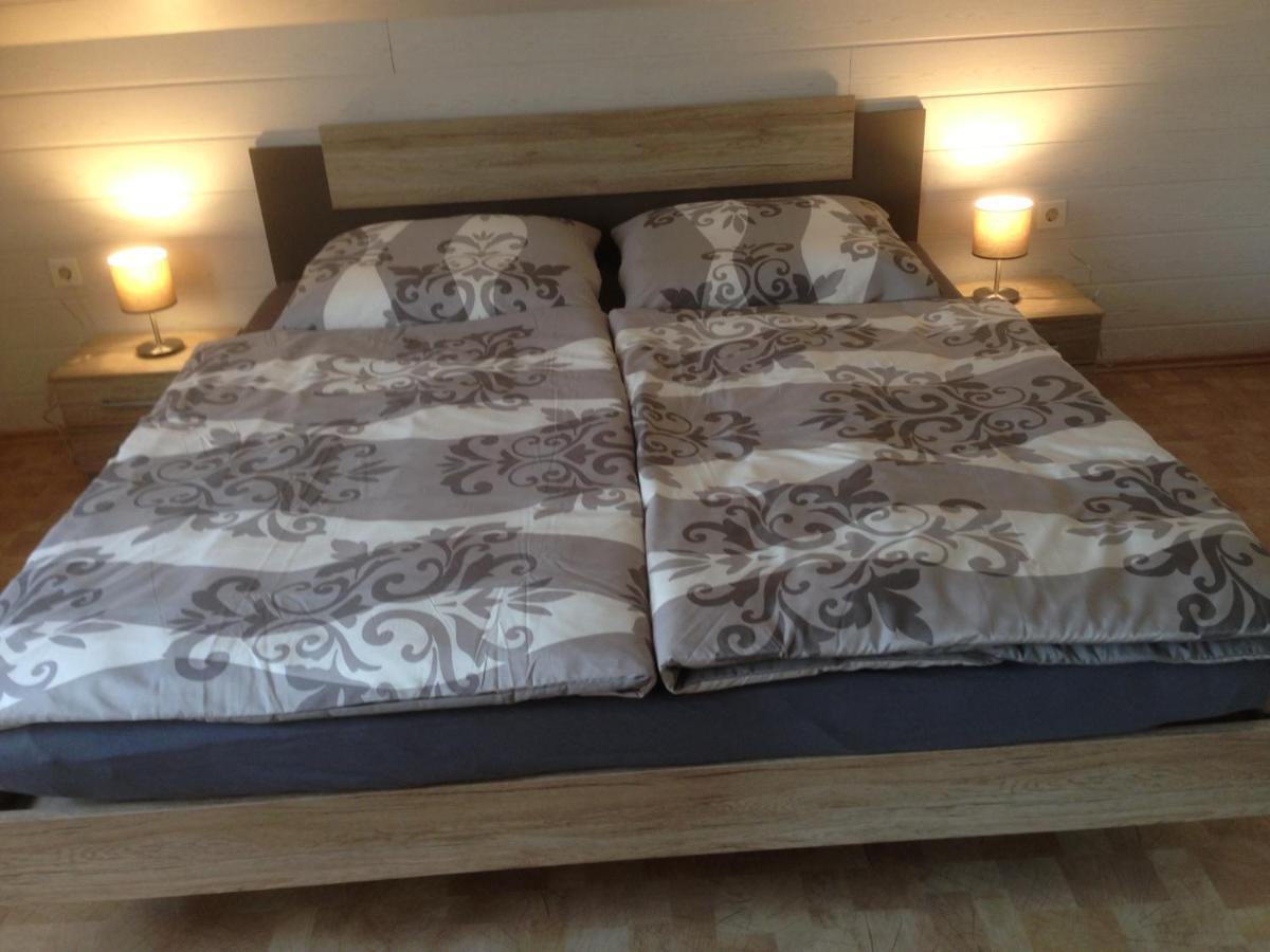 Heisa Apartment Bitzen Екстериор снимка